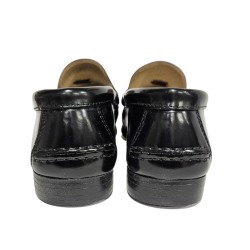 Castellano Piel Florentic Negro con Borlas