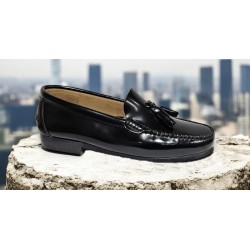 Castellano Piel Florentic Negro con Borlas