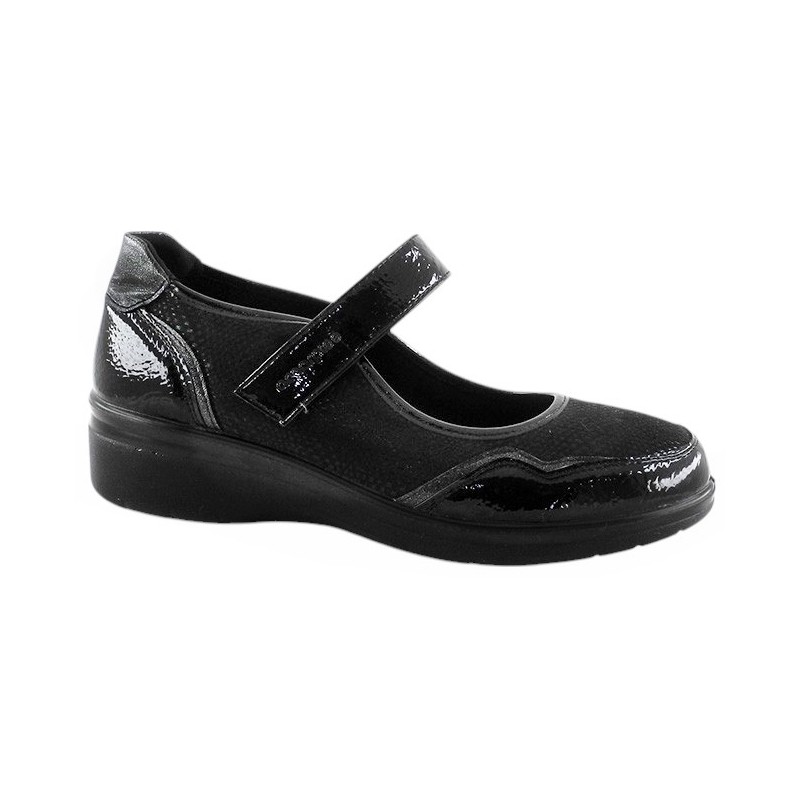 Amarpies. Calzado Sport Confort Mujer En Negro