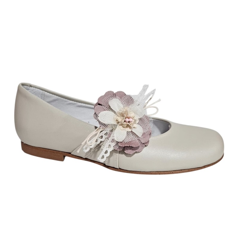 Zapato Comunión Niña Piel Beig "Adorno Floral"