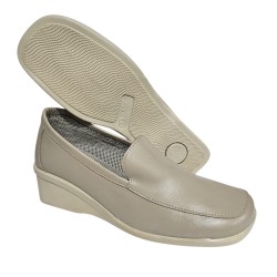 Mocasin Con Cuña de Mujer Piel Taupe
