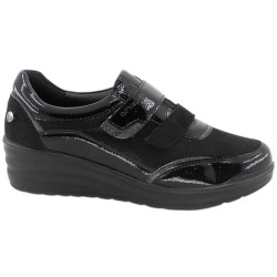 Amarpies. Calzado Sport...